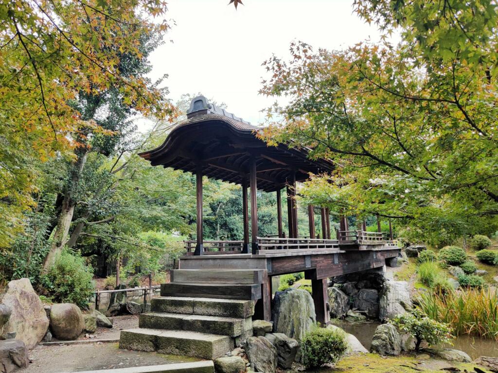 北