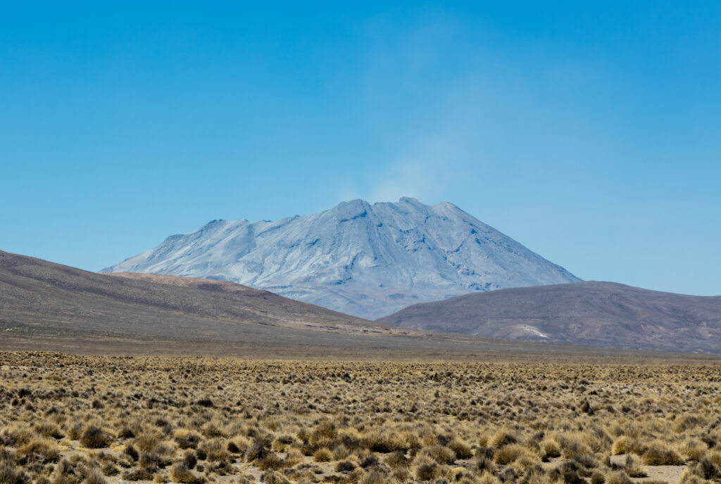 Volcán_Ubinas,_Arequipa,_Perú,_2015-08-02,_DD_50